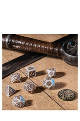 Q Workshop - The Witcher Würfelset - Geralt The White Wolf